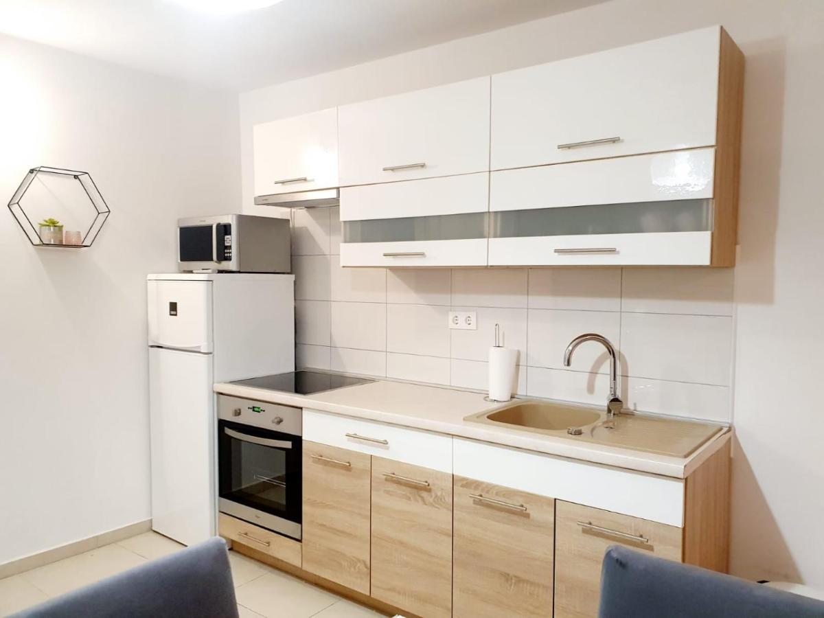 Apartmani Sara Bibinje Ngoại thất bức ảnh